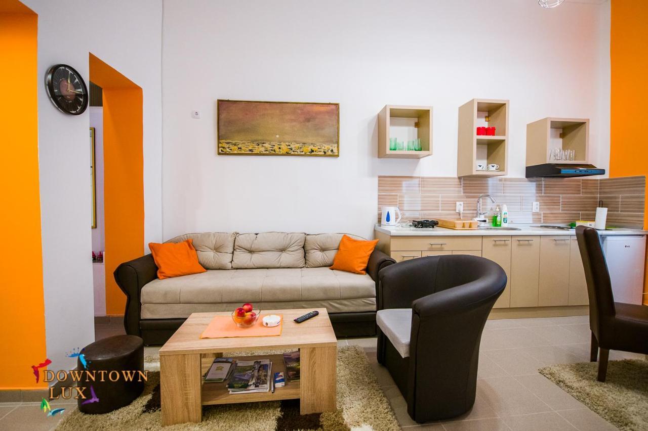 Downtown Lux Apartments, Суботица Екстериор снимка
